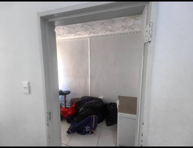 2 BEDROOM PROPERTY TO RENT IN SOUTH BEACH